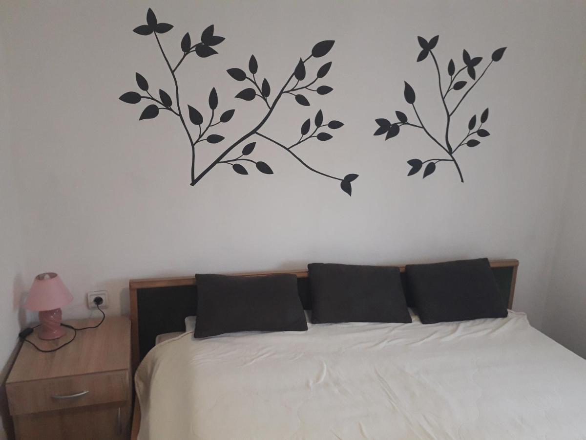 Apartment Noletov Vidikovac Врдник Экстерьер фото